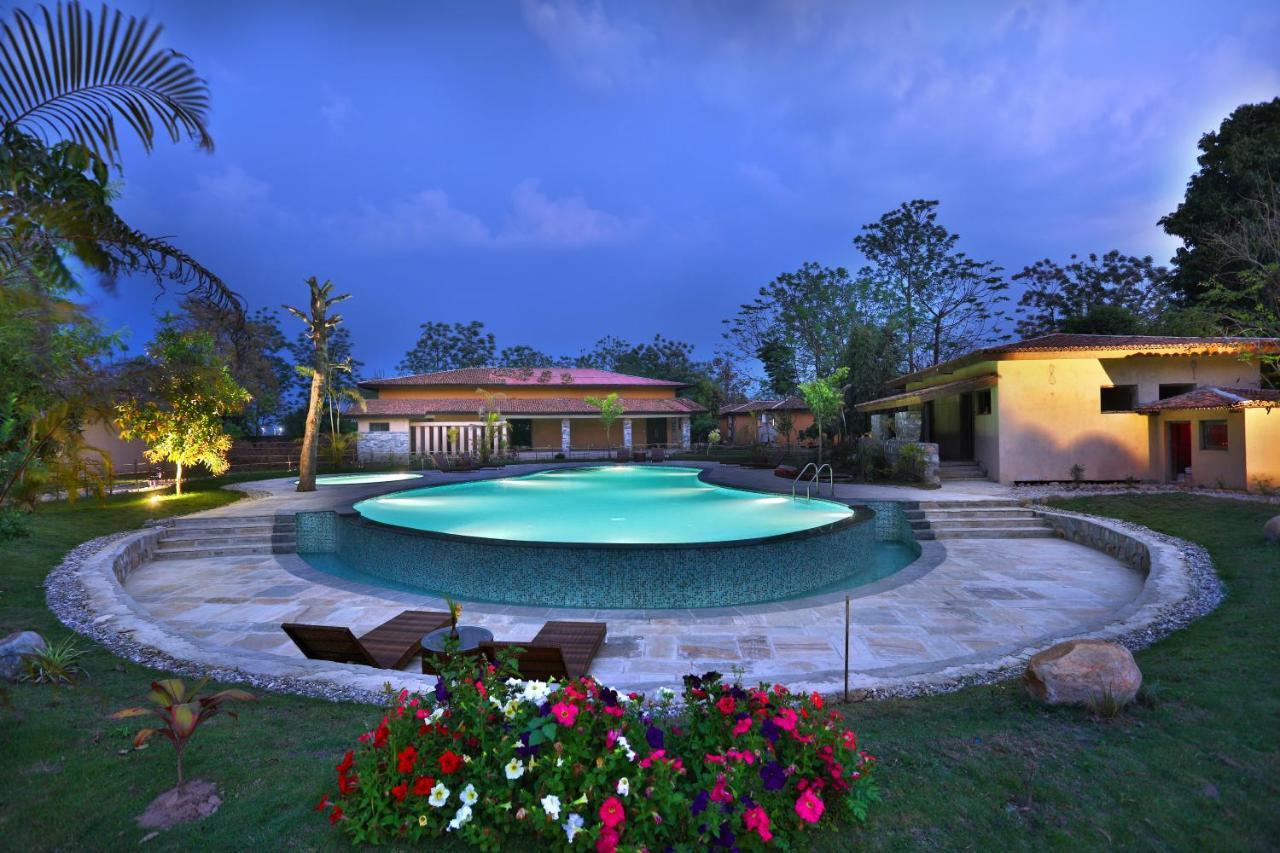 Jungle Villa Resort - Near Chitwan National Park Exteriér fotografie